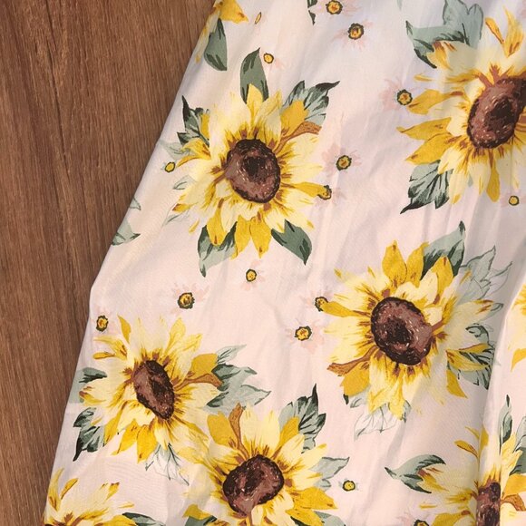 Torrid Mini Poplin Tie-Front Skater Sunflower Dress Sz 3X - Picture 6 of 13